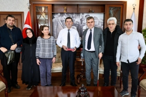 Çekmeköy’de Engelsiz Yaşam İçin Önemli Adım: Türkiye Görme Engelliler Derneği’nden Başkan Çerkez’e Ziyaret