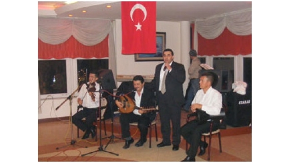 Çanakkale Bedensel Engelliler Derneği Üyeleri Vefa Gecesi Yemeğinde Buluştular - Çanakkale Olay