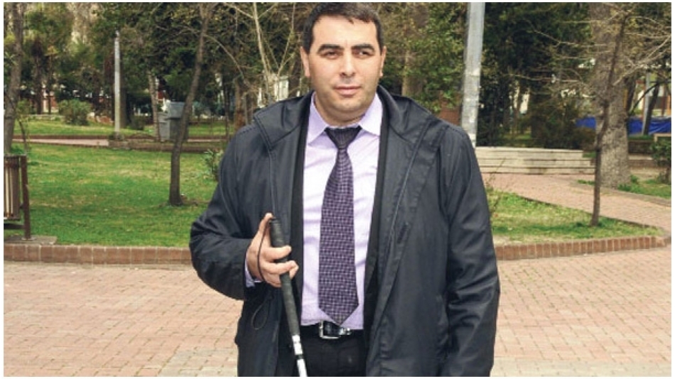 Görme engelliye biber gazı sıktı - Çanakkale DHA