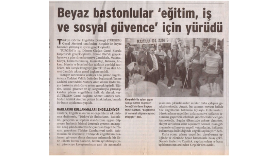 Beyaz bastonlular 'eğitim, iş ve sosyal güvence' için yürüdü