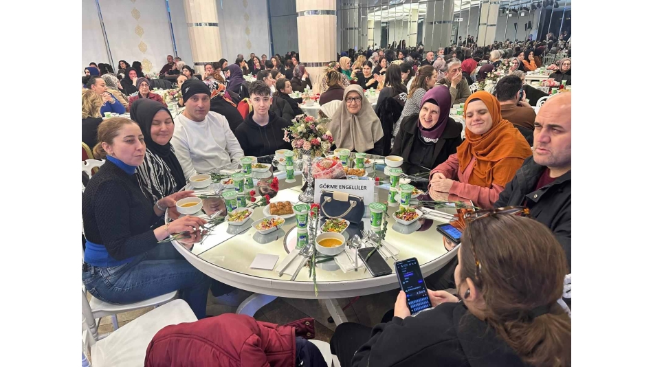 Çekmeköy Belediyesi’nden “8 Mart Dünya Kadınlar Günü" Kapsamında Gerçekleşen Anlamlı İftar Buluşması